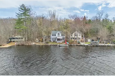 239 E Shore Lake Owassa Rd, Frankford Township, NJ 07860 - Photo 27