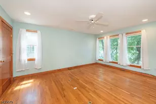 239 E Shore Lake Owassa Rd, Frankford Township, NJ 07860 - Photo 17
