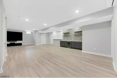 4 Dirlam Dr, Florham Park, NJ 07932 - Photo 37