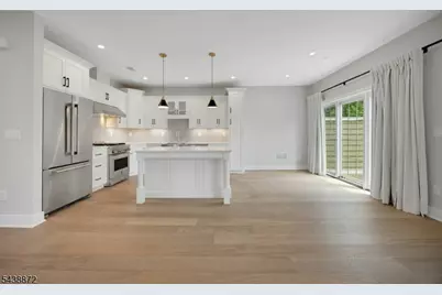 4 Dirlam Dr, Florham Park, NJ 07932 - Photo 11