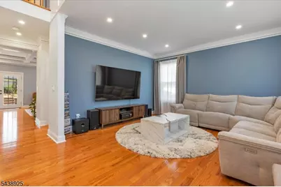 405 Ford Ave, Woodbridge Township, NJ 08863 - Photo 13