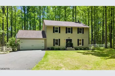 219 Buckley Ave, White Township, NJ 07863 - Photo 3