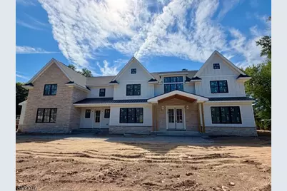 776 Commanche Ln, Franklin Lakes, NJ 07417 - Photo 1