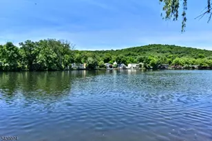 45 Lakeshore Dr, Oakland, NJ 07436 - Photo 43