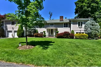 45 Lakeshore Dr, Oakland, NJ 07436 - Photo 3