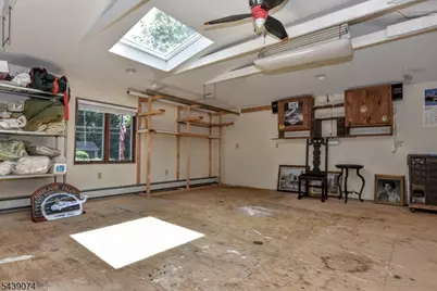 45 Lakeshore Dr, Oakland, NJ 07436 - Photo 47