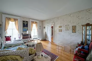 56 W Main St, Clinton, NJ 08809 - Photo 15