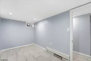 210 N 17th St, Bloomfield, NJ 07003 - Photo 23