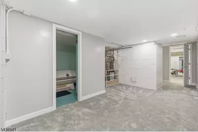 486 Summit Rd, Mountainside, NJ 07092 - Photo 25