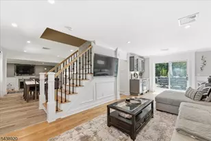 3 Richard Dr W, Mount Arlington, NJ 07856 - Photo 3