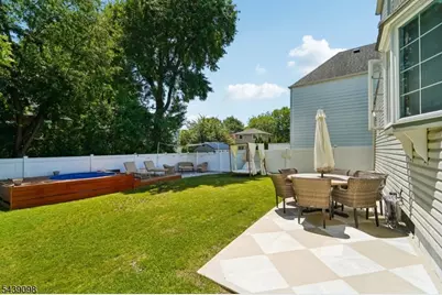 67 Marlboro Rd, Clifton, NJ 07012 - Photo 33