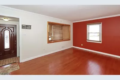 2515 Jackson Ave, Union Township, NJ 07083 - Photo 5