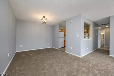 913 Timberbrooke Drive, Bedminster Township, NJ 07921 - Photo 5