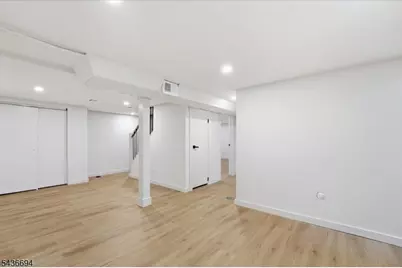 180 Sheridan Ave, Clifton, NJ 07011 - Photo 31