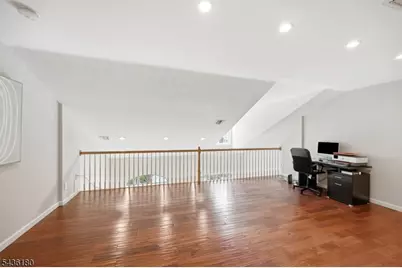 281 Riverwalk Way, Clifton, NJ 07014 - Photo 33
