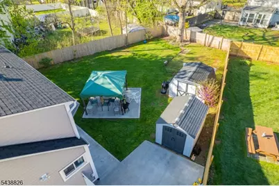 818 Sterling St, Plainfield, NJ 07062 - Photo 9