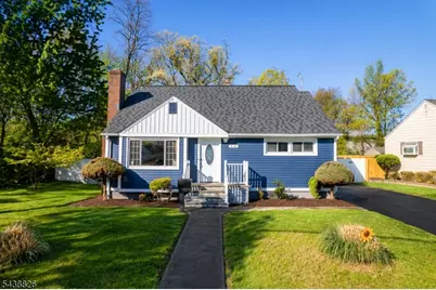 818 Sterling St, Plainfield, NJ 07062 - Photo 1