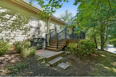 8 Morgan Ct, Morris Township, NJ 07960 - Photo 25