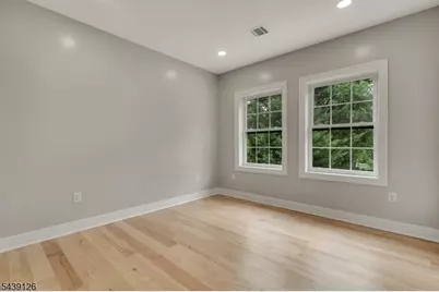 67 Melody Hill Rd, Clifton, NJ 07013 - Photo 15