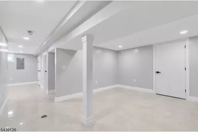 67 Melody Hill Rd, Clifton, NJ 07013 - Photo 17