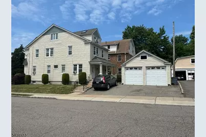 36 Walnut St, Montclair, NJ 07042 - Photo 3
