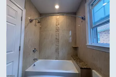 36 Walnut St, Montclair, NJ 07042 - Photo 7