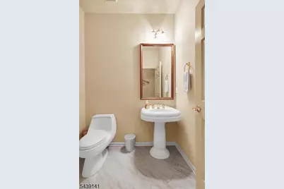 24 Benedict Cres, Bernards Township, NJ 07920 - Photo 15