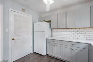 901 Stuyvesant-, Union Township, NJ 07083 - Photo 5