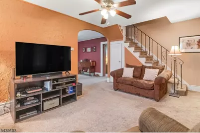 16 Passaic Ave, Hasbrouck Heights, NJ 07604 - Photo 7