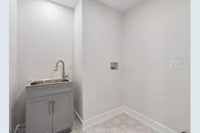 12 Rever Dr, Florham Park, NJ 07932 - Photo 31