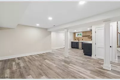 12 Rever Dr, Florham Park, NJ 07932 - Photo 37