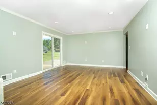 70 Knoll Rd, Parsippany, NJ 07054 - Photo 17