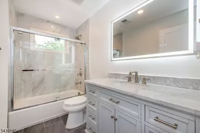 90 Ludlow Rd, Parsippany, NJ 07054 - Photo 17