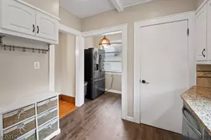 291 Central Ave, Mountainside, NJ 07092 - Photo 17