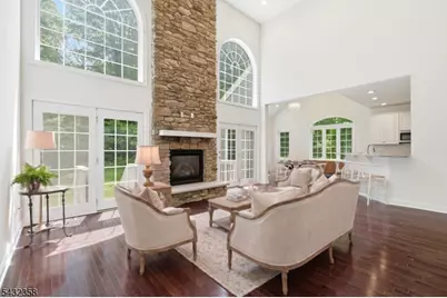 8 Fields Way, Mount Olive, NJ 07828 - Photo 11