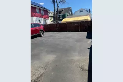 14 Helen Pl, Newark, NJ 07106 - Photo 3