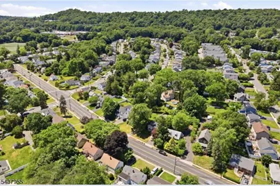 212 Grove Ave, Verona, NJ 07044 - Photo 17