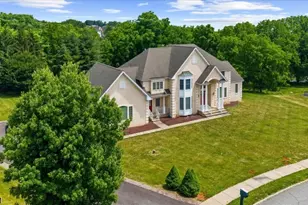 12 Manchur Ct, Raritan Township, NJ 08822 - Photo 1