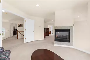 12 Manchur Ct, Raritan Township, NJ 08822 - Photo 19