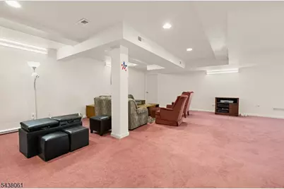 12 Manchur Ct, Raritan Township, NJ 08822 - Photo 37