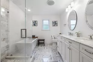 46 Edgemere Rd, Livingston, NJ 07039 - Photo 25