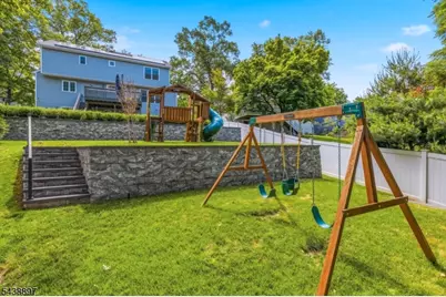 46 Edgemere Rd, Livingston, NJ 07039 - Photo 45