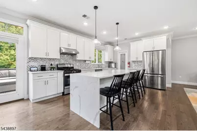 46 Edgemere Rd, Livingston, NJ 07039 - Photo 15