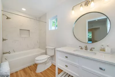 19 Center Ave, Morris Township, NJ 07960 - Photo 9