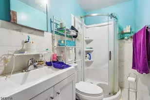 20 Nassau St, North Haledon, NJ 07508 - Photo 21