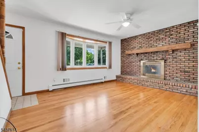 62 Louise Dr, Manville, NJ 08835 - Photo 3