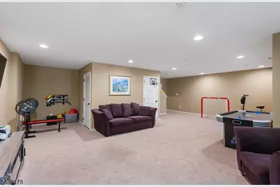 169 Vista Ter, Pompton Lakes, NJ 07442 - Photo 19