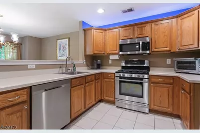169 Vista Ter, Pompton Lakes, NJ 07442 - Photo 13