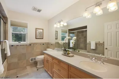 13 Daniel Dr, Hillsborough Township, NJ 08844 - Photo 37