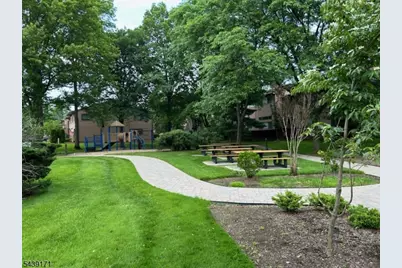 211 Yorktowne Ct, Washington Township, NJ 07676 - Photo 21